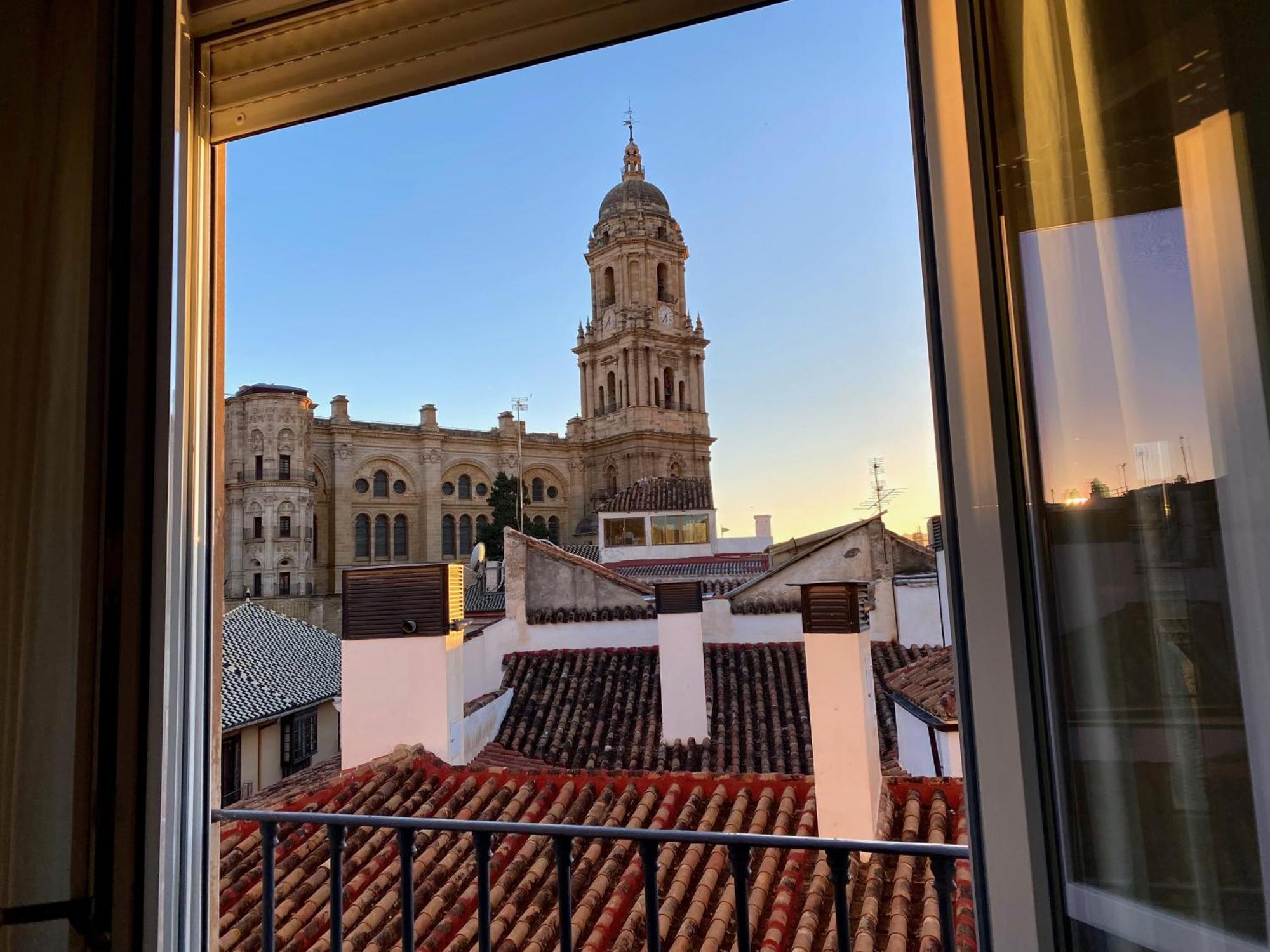 Clocktower Malaga Apartment Exterior photo